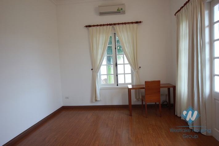 Beautiful house with nice garden for lease in Au co st, Tay Ho District